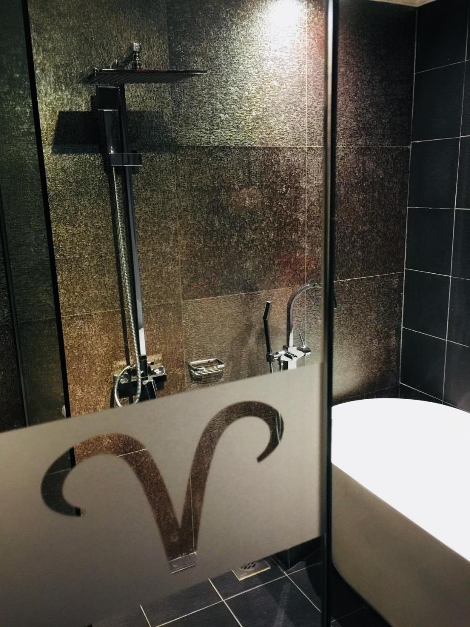 Orion Design Hotel Kuala Lumpur Szoba fotó